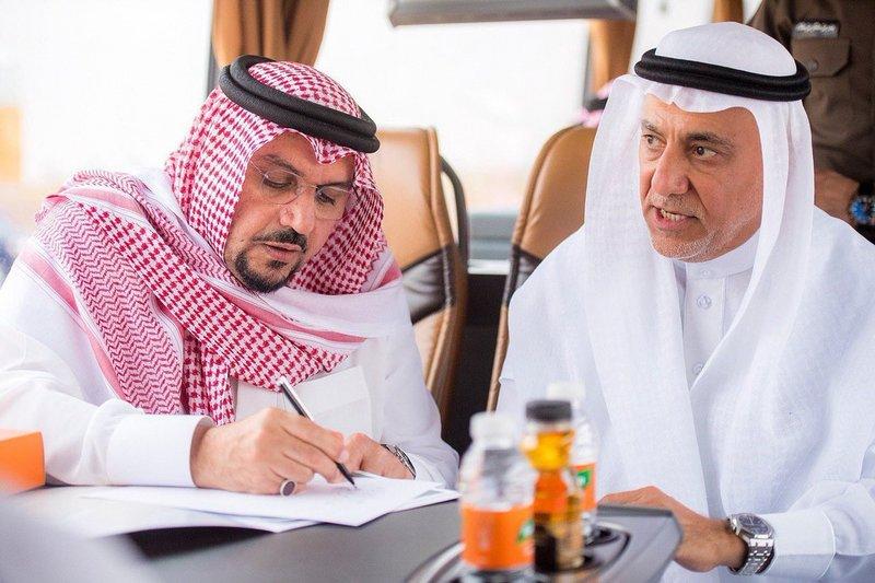 أمير القصيم يدشن عددا من مشاريع “دواجن الوطنية” ويطلق الهوية الجديدة للشركة